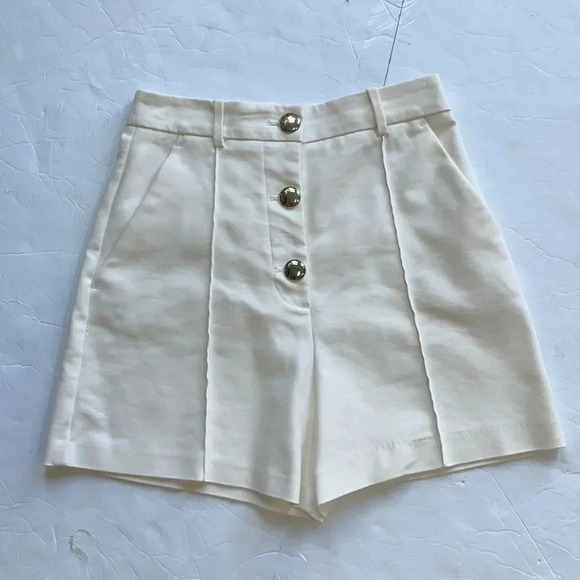 Zara High Rise shorts Cream Gold Buttons Front Seam Pleated Size S - Picture 2 of 9